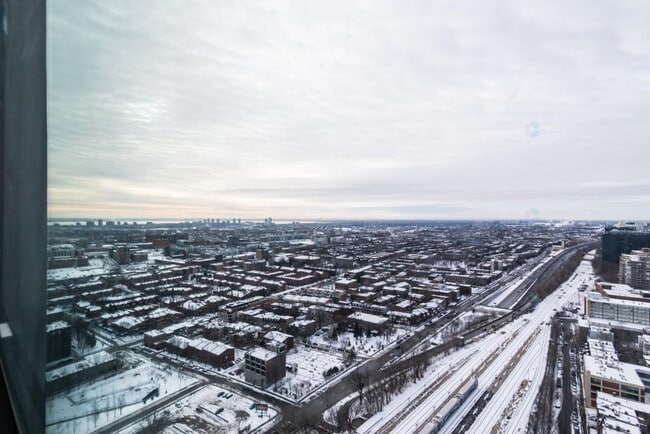 Photo - 1288 Av Des Canadiens-De-Montréal Unité 3009