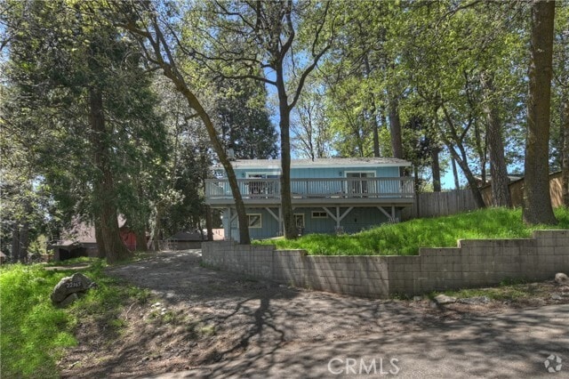Building Photo - 22365 Pine Dr Rental