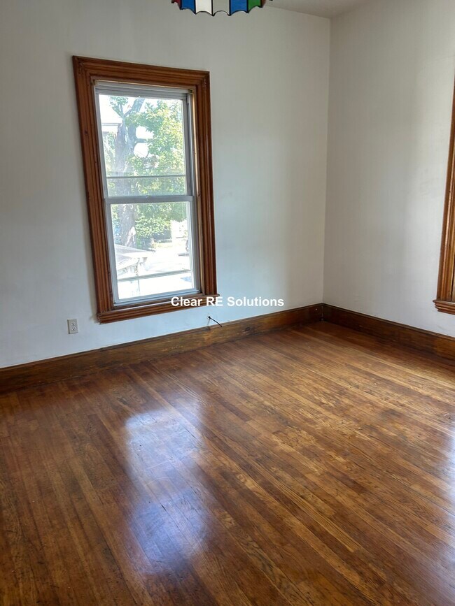 Photo - 2 Arcadia St Unit 2