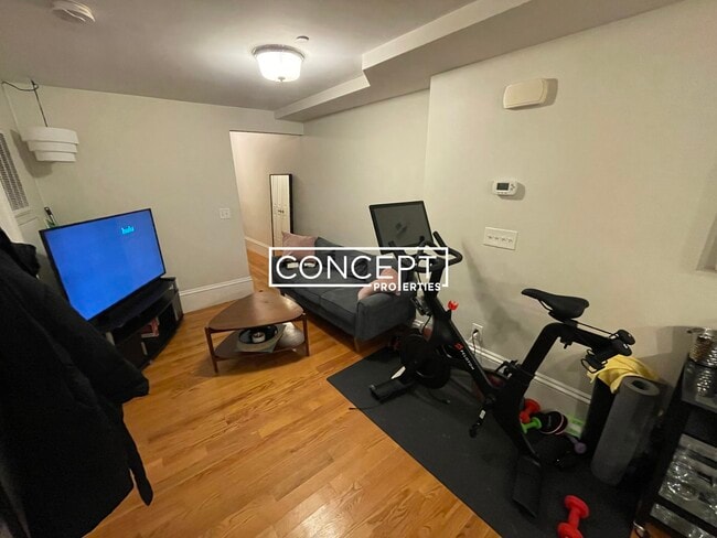 Photo - 658 Massachusetts Ave Unidad 1B