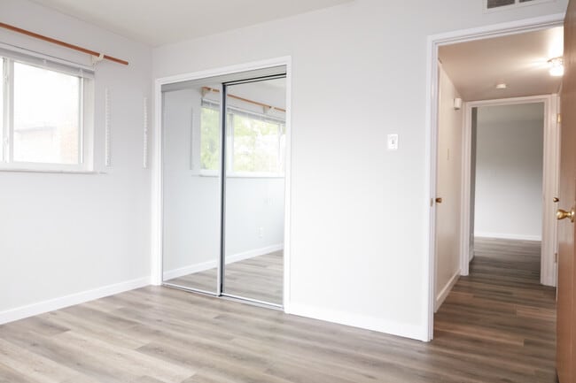 Photo - 5 S Big Bend Blvd Unit 2E