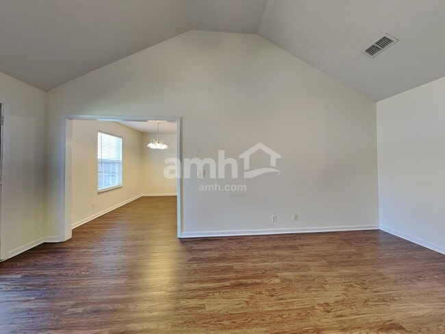 Photo - 1238 Dalmally Dr