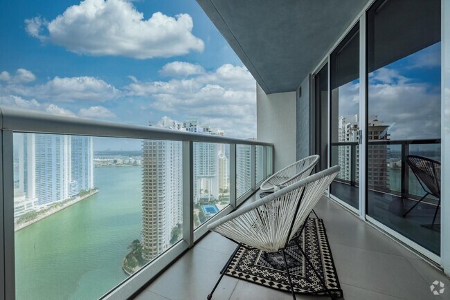 Building Photo - 495 Brickell Ave Unit 4008 Rental