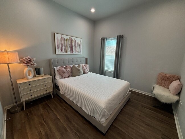 Building Photo - 4928 Paradigm Ln Rental