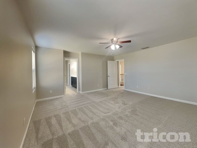 Photo - 703 Bench Ln