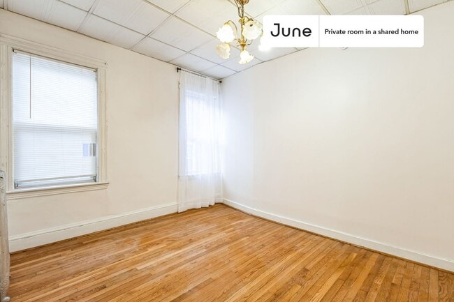 Photo - Room in Shared 5 bed/1 bath home Unit D