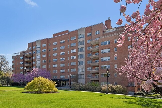 Photo - 3601 Greenway Unit 101