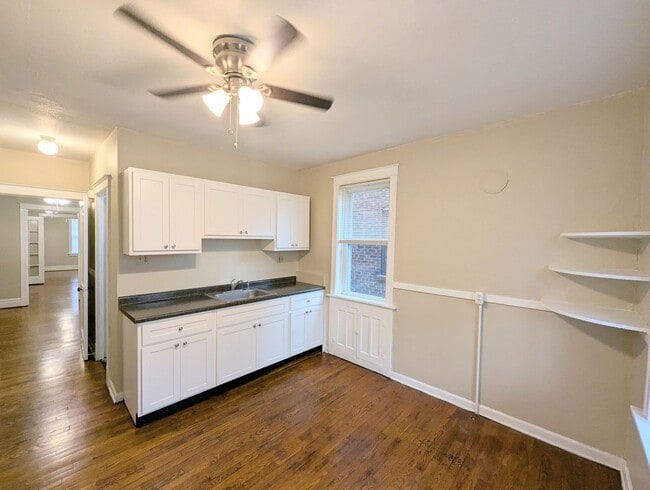 Photo - 5109-5111 S Broadway St Unit 5111 1F