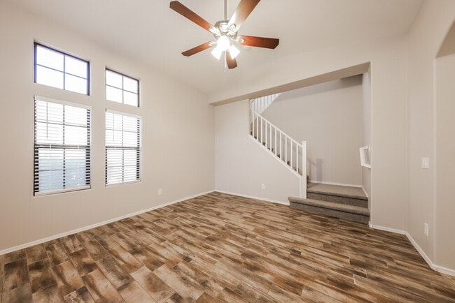 Photo - 2362 W Sleepy Ranch Rd