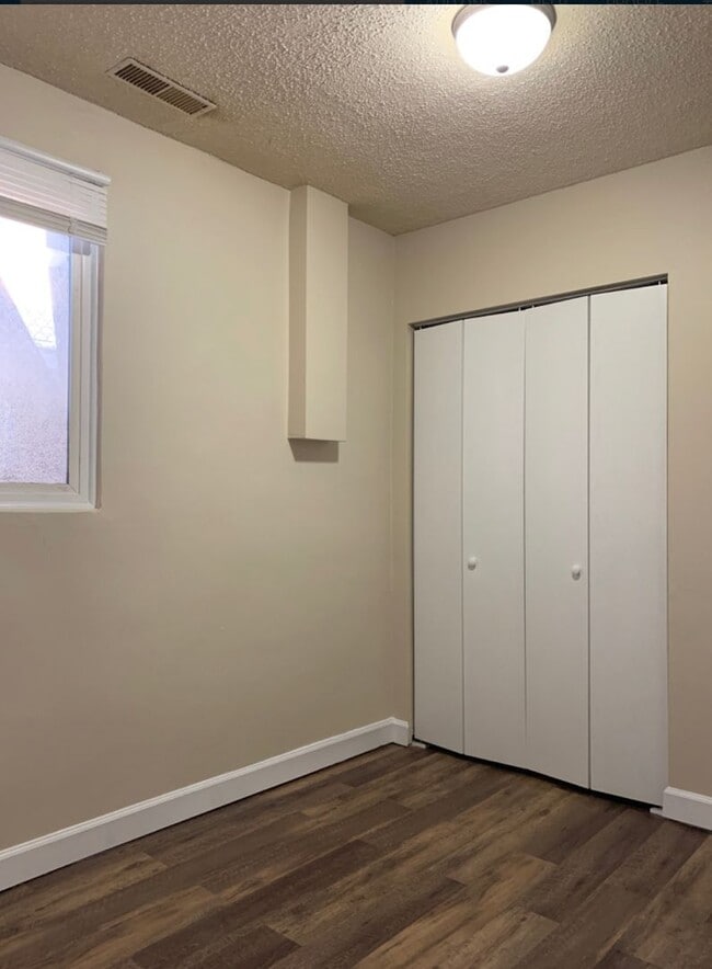 Building Photo - 3211 N 6th St Unit #1