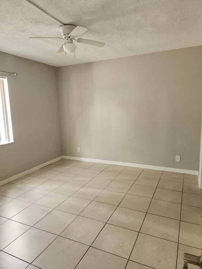 Photo - 3776 N University Dr