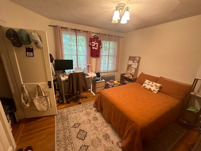 Photo - 31 Concord Ave Unidad 19