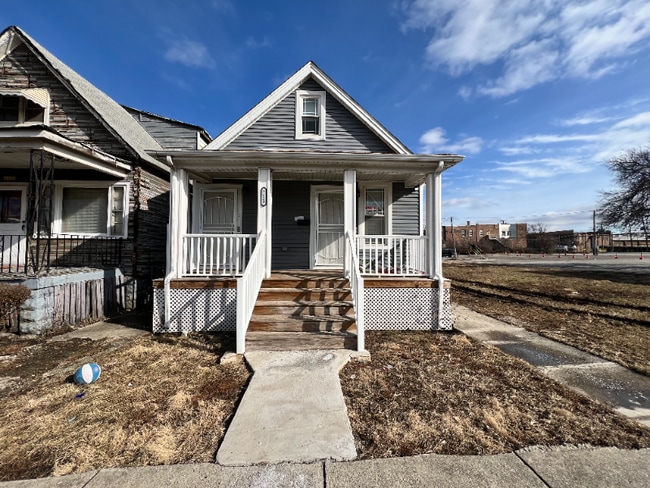 Building Photo - 1629 Butler Ave Rental