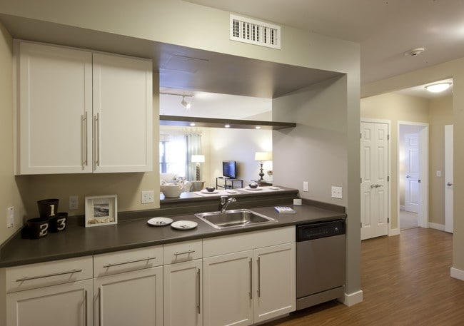 Ocean Shores Apartments