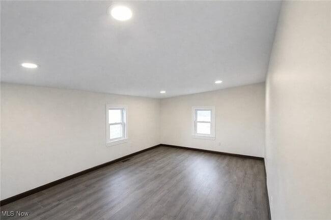 Photo - 7349 Tippecanoe Rd