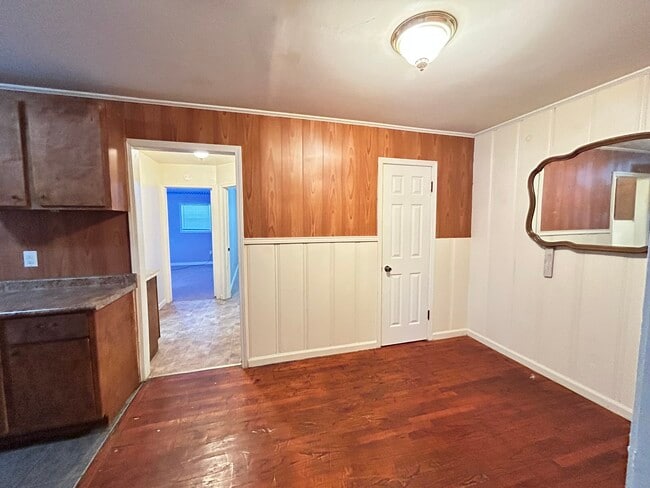 Photo - 816 W 14th Ave
