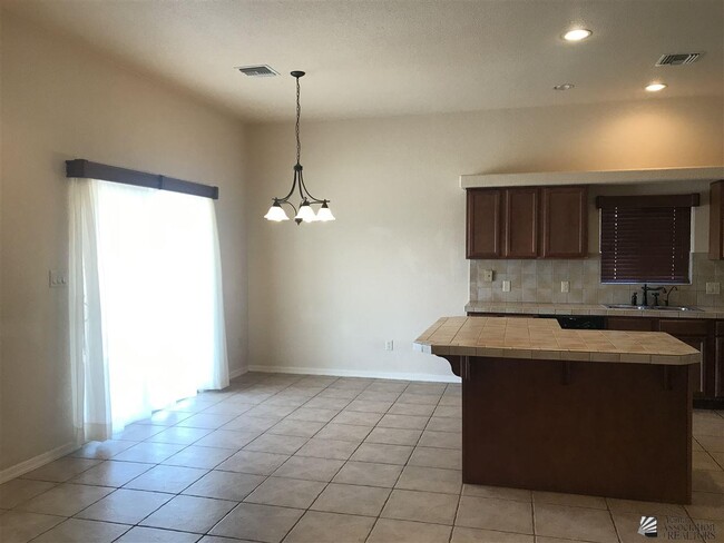 Photo - 11610 E 28th Pl