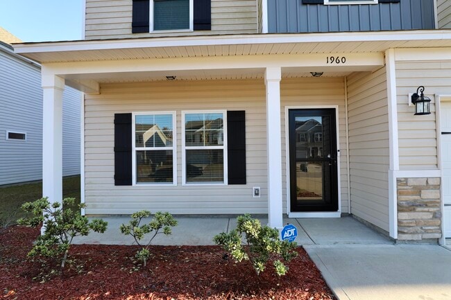 Photo - 1960 Barnhart Dr