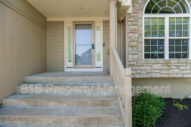 Photo - 701 Tomahawk Ct