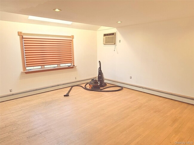 Photo - 92 Stone Ln