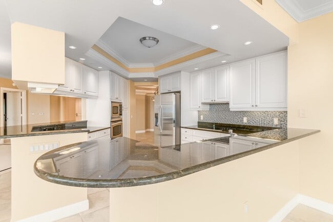 Photo - Aversana Unit 802