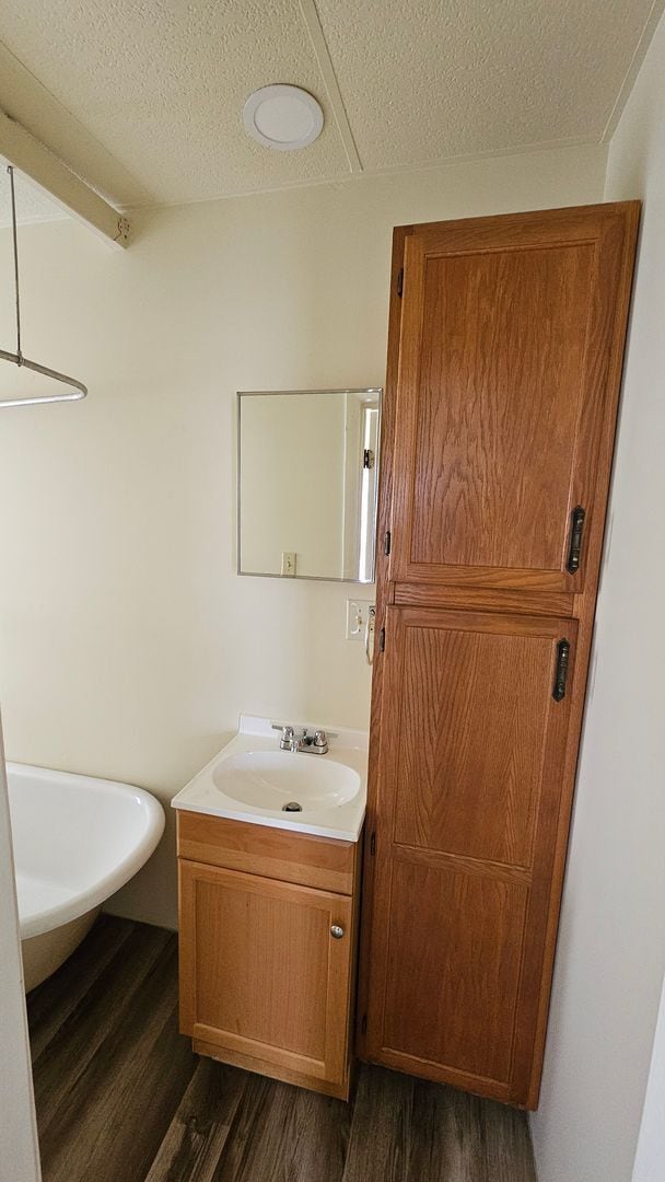 Photo - 2nd Floor 1 Bedroom Apartment! Unidad 409 George Street B