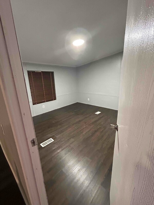 Photo - 107 Peoples Ln