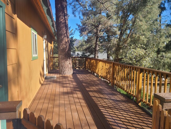 Photo - 15325 Acacia Way