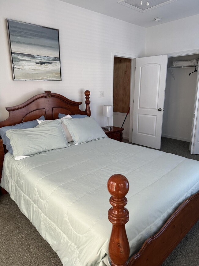 Photo - Great 3/2 Fully Furnished-TDY Welcome!!