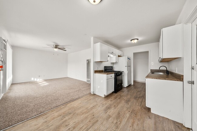 Photo - 5733 San Vincente Way