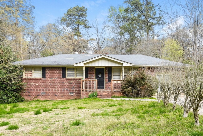 Building Photo - 43 Pool Cir