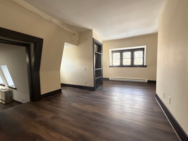 Photo - 79 Pine St Unit 6