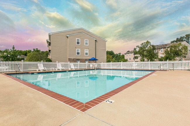 Summerdale Apartments