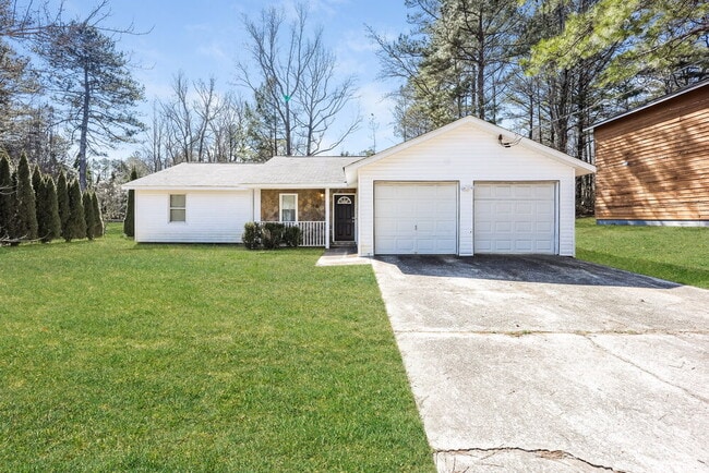 Building Photo - 266 Montego Cir