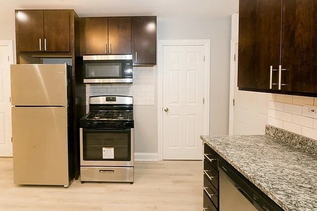 Photo - 834 N Mozart St Unit 2R
