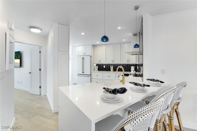 Photo - 8345 Excalibur Cir Unidad M4