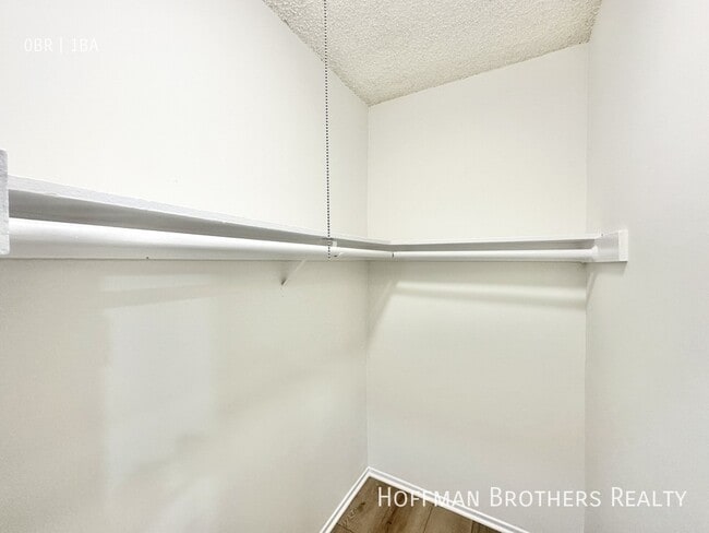 Photo - 20445 Saticoy St Unit 6