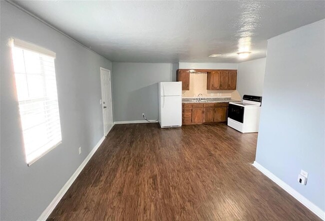 Photo - 119 S K Ave