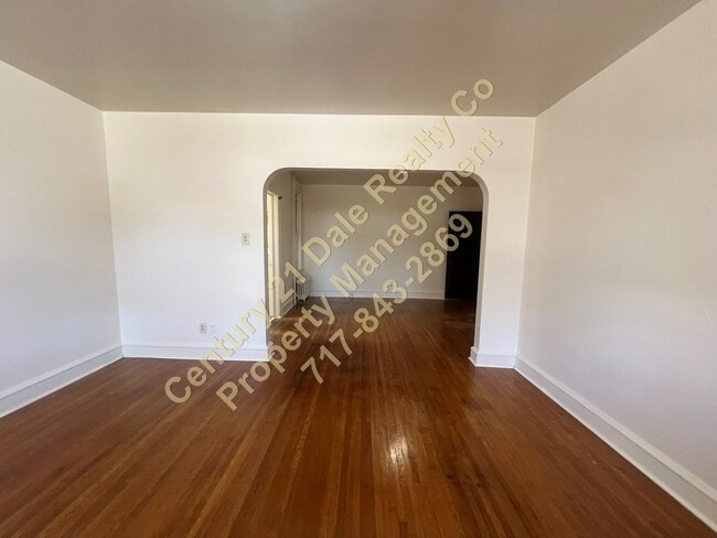 Photo - N Franklin St 423-425 Unit Apt 4