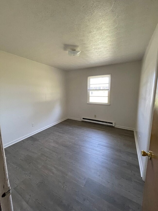 Photo - 1705 Windover Rd