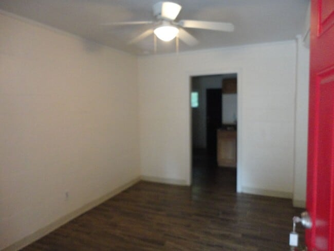 Photo - Nice recently Remodel 2 bedroom/1 bath duplex