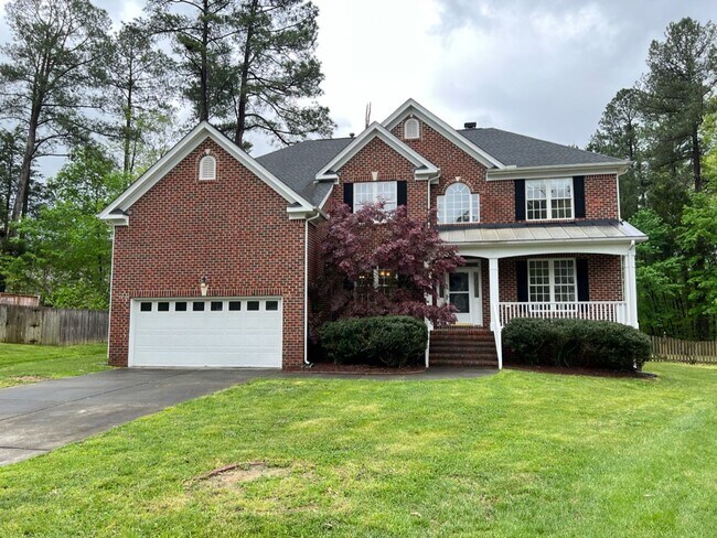 1006 Goldenview Ct