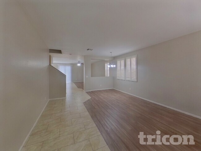 45542 W Tucker Rd