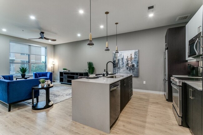 Photo - 3700 McKinney Ave Unidad ID1028917P