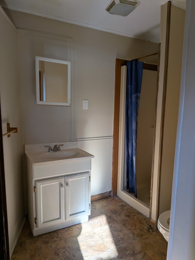 Photo - 26 Virginia Ave Unit 1st floor right