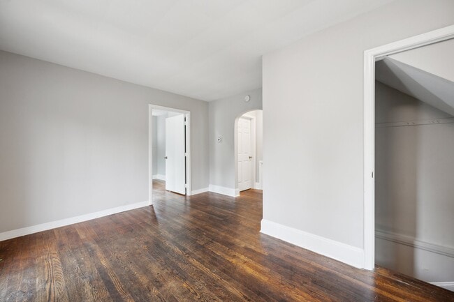 Photo - 4504 Guilford Rd Unit 1