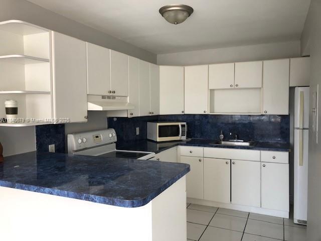 Photo - 2025 NE 164th St Unidad 407