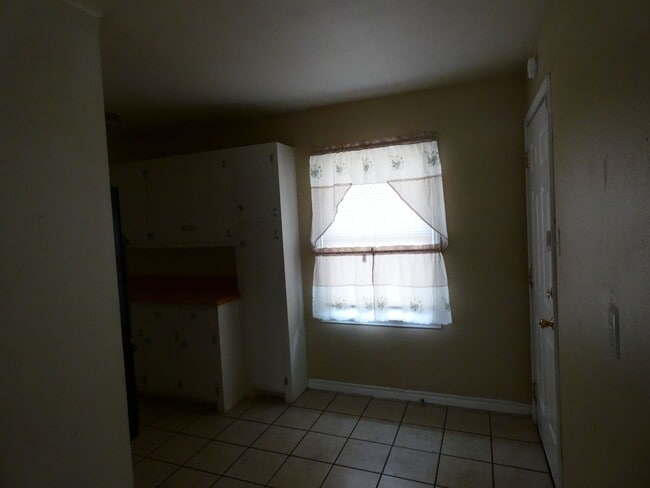 Photo - 2 bedroom, 1 bath