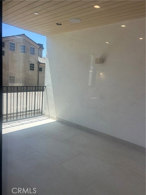 Photo - 612 Begonia Ave
