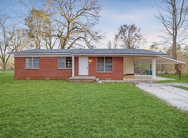 Photo - 3007 Hollywood St